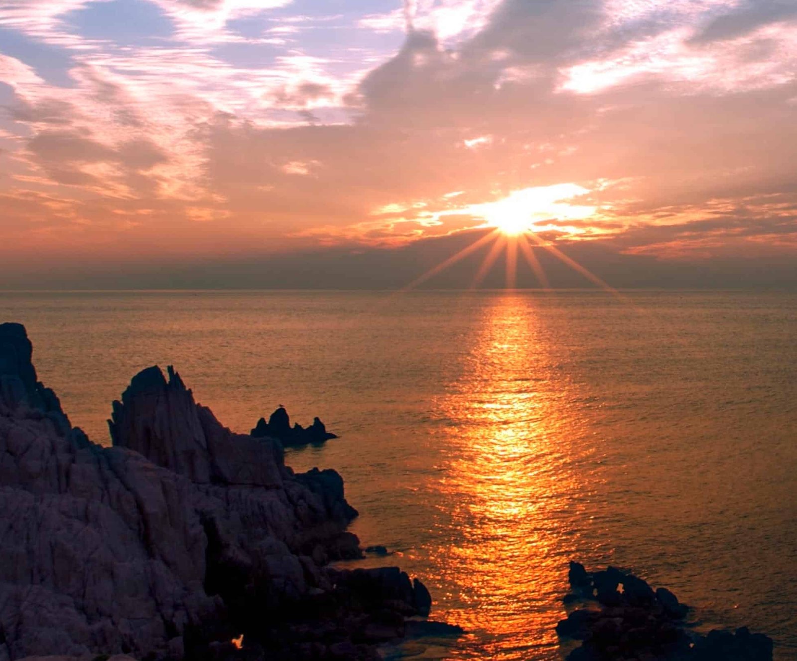 morada-blanca-vistas-atardecer